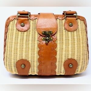 Vintage Isabella Fiore Leather and Straw / Wicker Bag